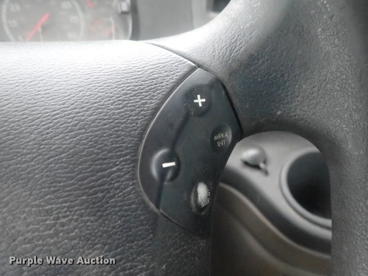 image for item DI7494 2010 Freightliner Cascadia  semi truck