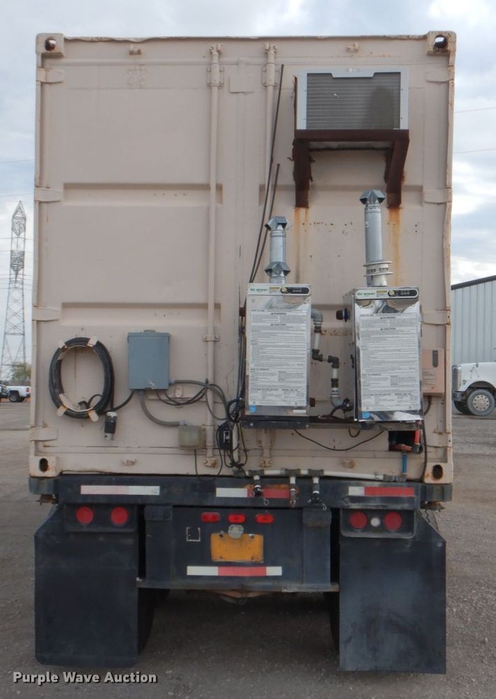 image for item DJ0758 1990 Miller shower trailer