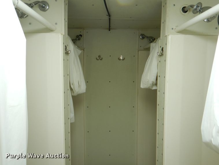 image for item DJ0758 1990 Miller shower trailer