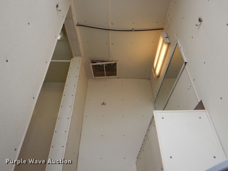 image for item DJ0758 1990 Miller shower trailer