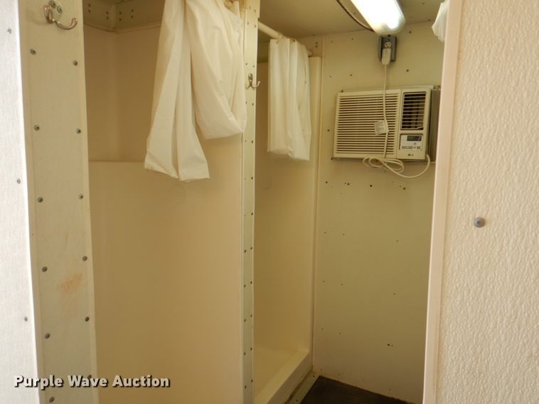 image for item DJ0758 1990 Miller shower trailer