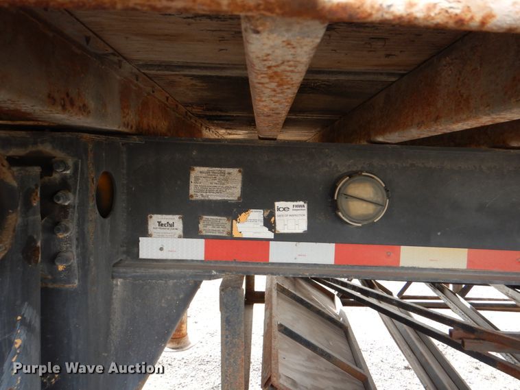 image for item DJ0758 1990 Miller shower trailer