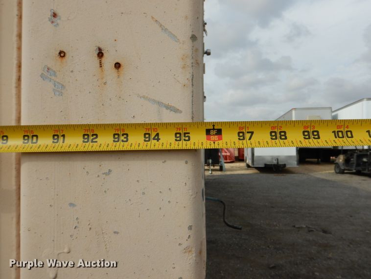 image for item DJ0758 1990 Miller shower trailer