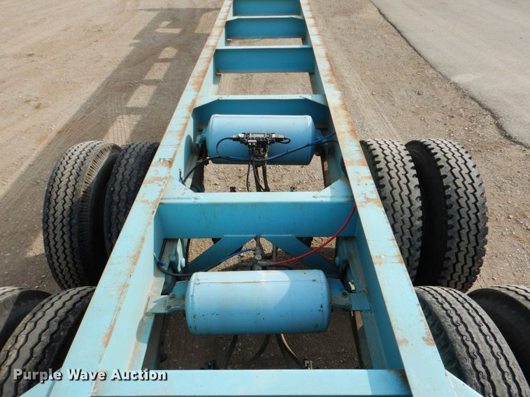 image for item DJ0759 2001 Mecox Sealand CH40GN container trailer