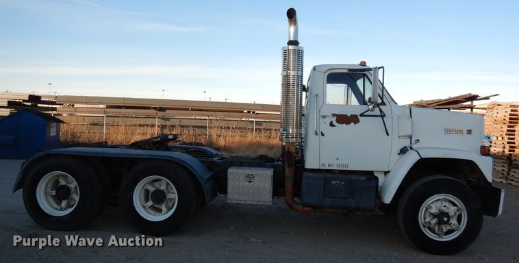 image for item DJ2752 1985 GMC Brigadier  semi truck