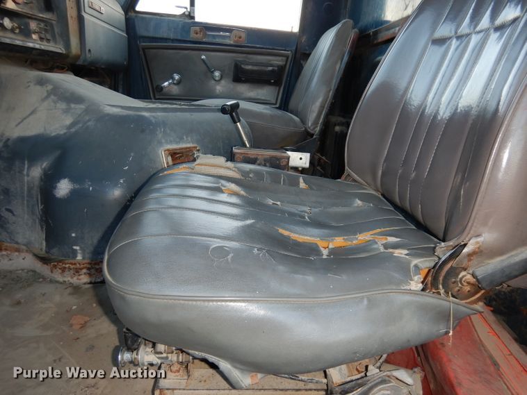 image for item DJ2752 1985 GMC Brigadier  semi truck