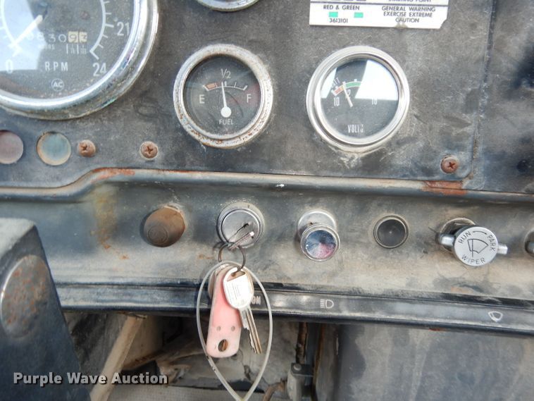 image for item DJ2752 1985 GMC Brigadier  semi truck