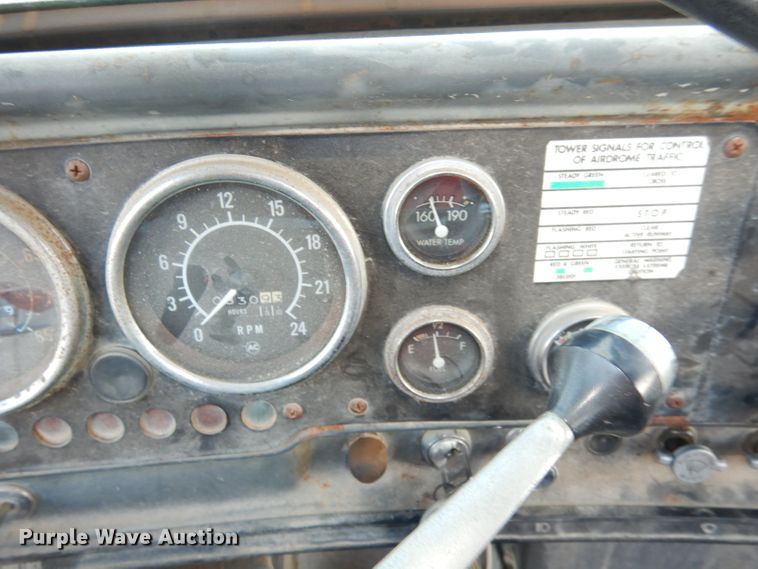 image for item DJ2752 1985 GMC Brigadier  semi truck