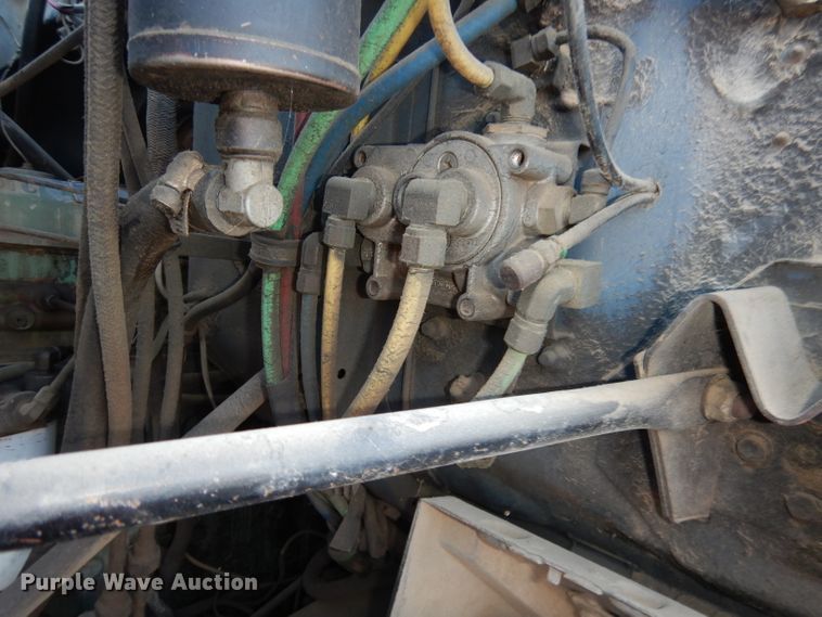 image for item DJ2752 1985 GMC Brigadier  semi truck