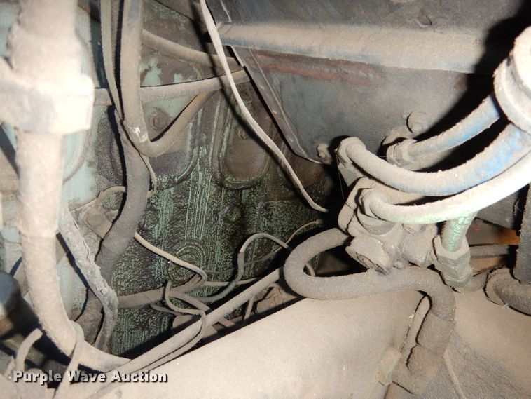 image for item DJ2752 1985 GMC Brigadier  semi truck