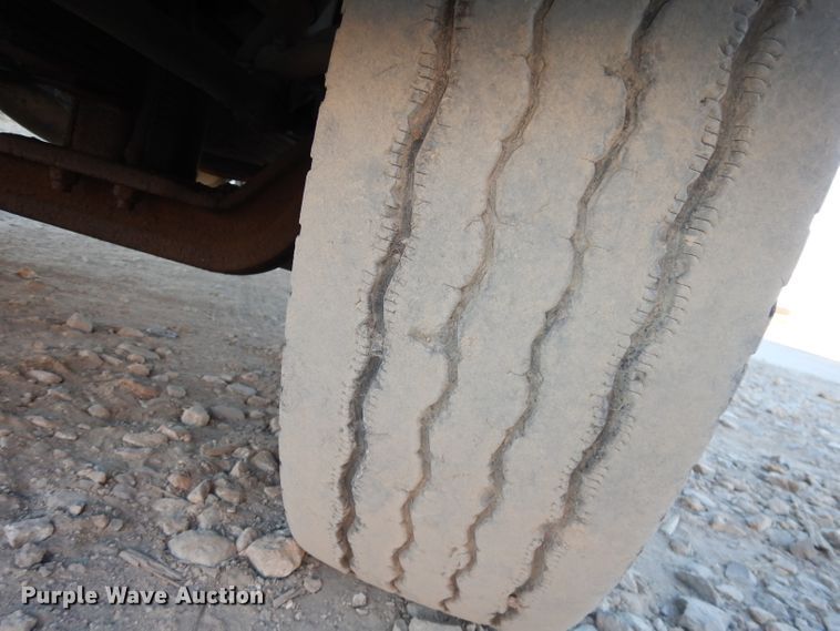 image for item DJ2752 1985 GMC Brigadier  semi truck