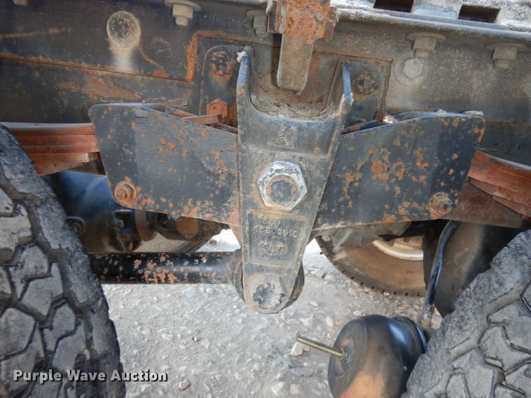 image for item DJ2752 1985 GMC Brigadier  semi truck