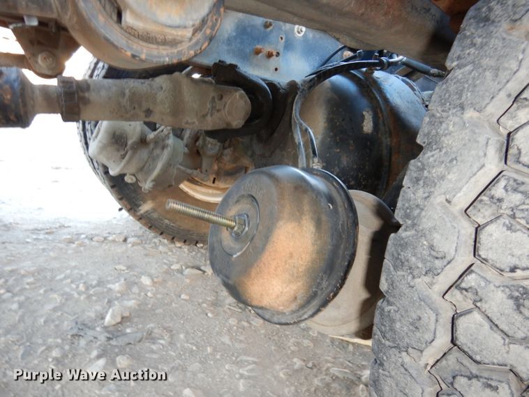 image for item DJ2752 1985 GMC Brigadier  semi truck