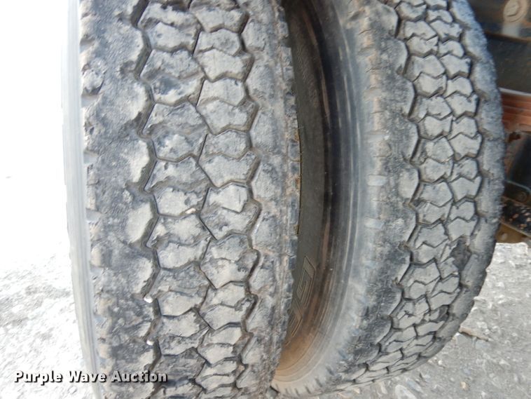 image for item DJ2752 1985 GMC Brigadier  semi truck