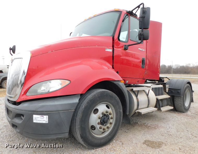 image for item DJ5893 2012 International ProStar Plus  semi truck