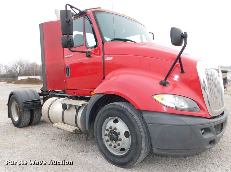image for item DJ5893 2012 International ProStar Plus  semi truck