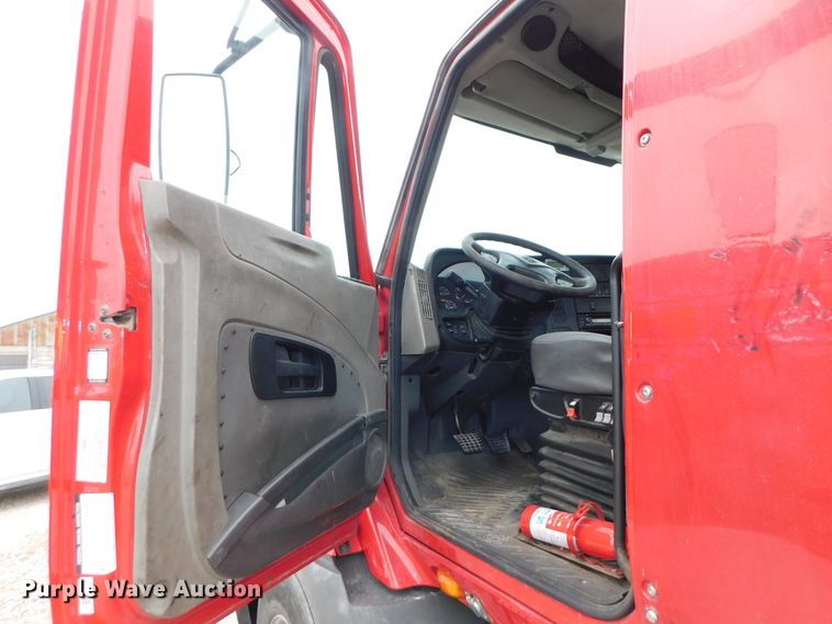 image for item DJ5893 2012 International ProStar Plus  semi truck