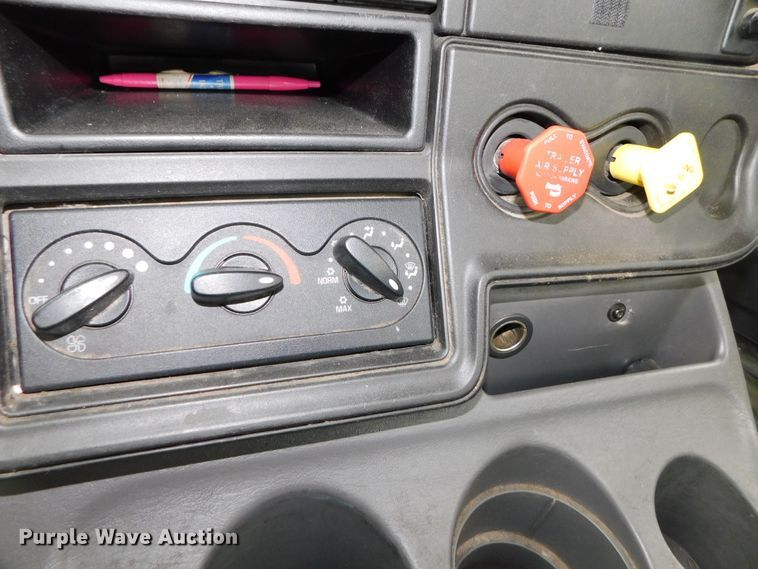 image for item DJ5893 2012 International ProStar Plus  semi truck