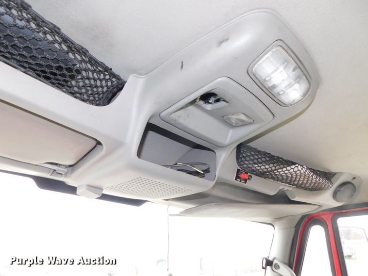 image for item DJ5893 2012 International ProStar Plus  semi truck