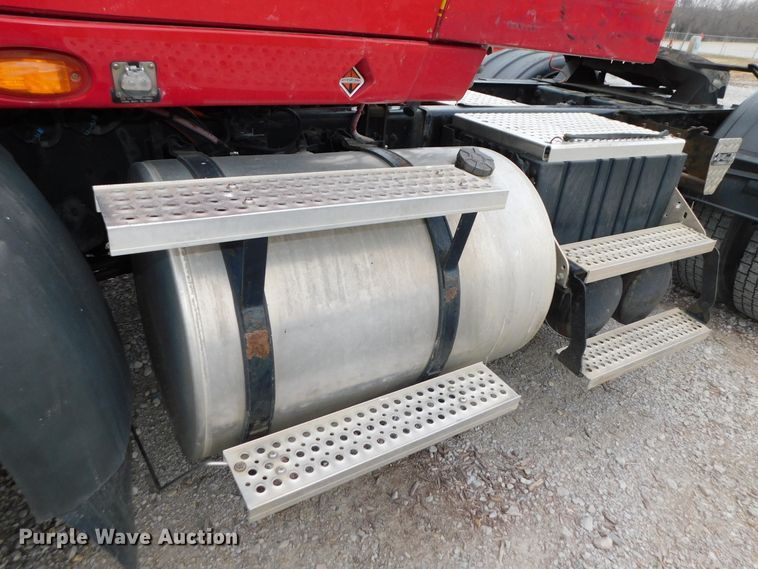 image for item DJ5893 2012 International ProStar Plus  semi truck