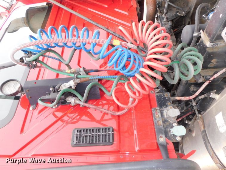 image for item DJ5893 2012 International ProStar Plus  semi truck