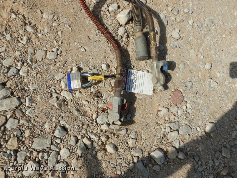 image for item DJ6656 2007 Neville oilfield trailer