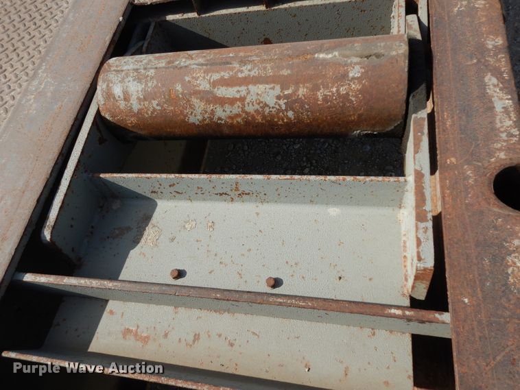 image for item DJ6656 2007 Neville oilfield trailer