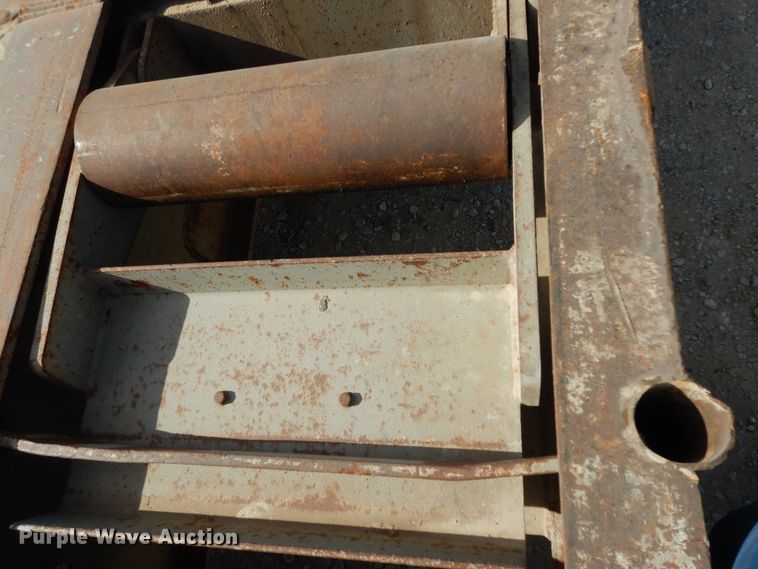 image for item DJ6656 2007 Neville oilfield trailer