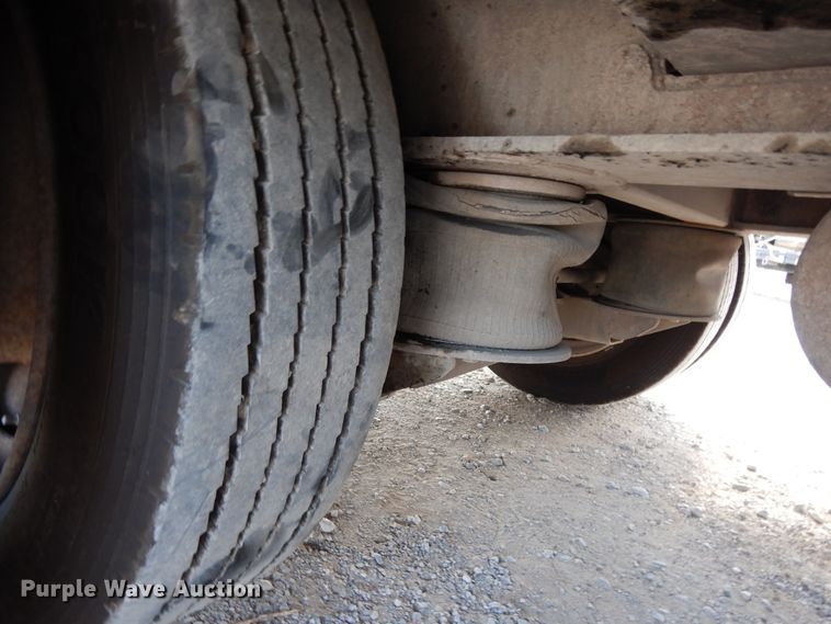 image for item DJ6656 2007 Neville oilfield trailer