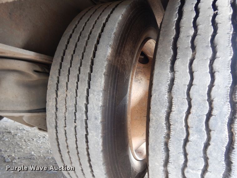 image for item DJ6656 2007 Neville oilfield trailer