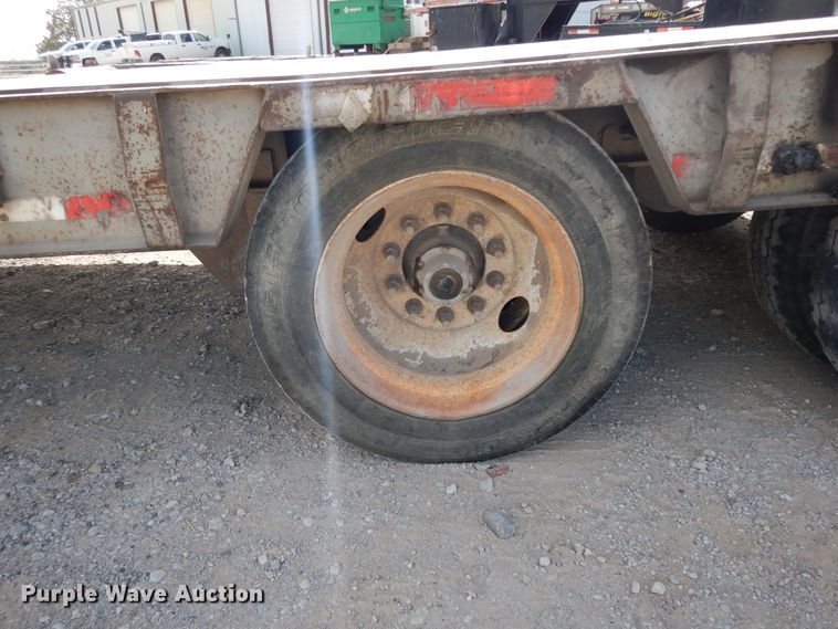 image for item DJ6656 2007 Neville oilfield trailer