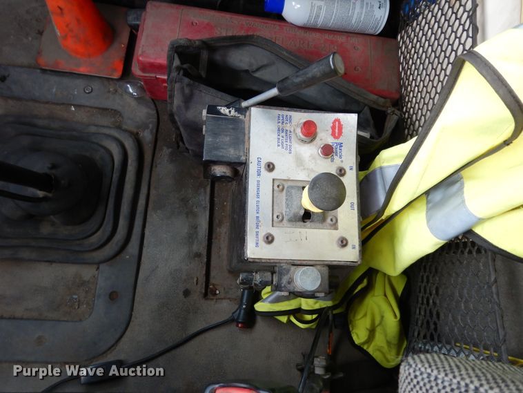 image for item DJ8067 2007 Sterling L-Line  semi truck