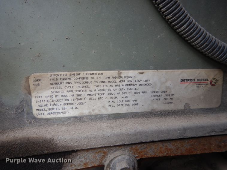 image for item DJ8067 2007 Sterling L-Line  semi truck