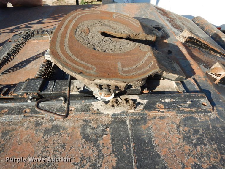 image for item DJ8104 2005 Peterbilt 379  winch truck