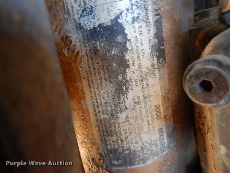 image for item DJ8104 2005 Peterbilt 379  winch truck