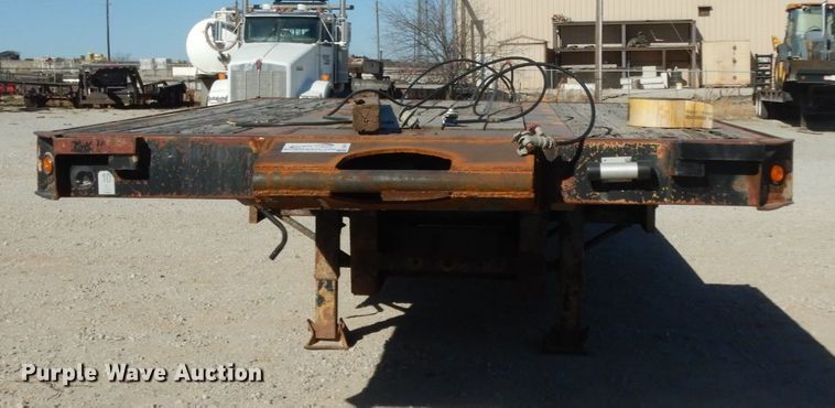 image for item DJ8147 1986 Great Dane GPD-48 drop deck trailer