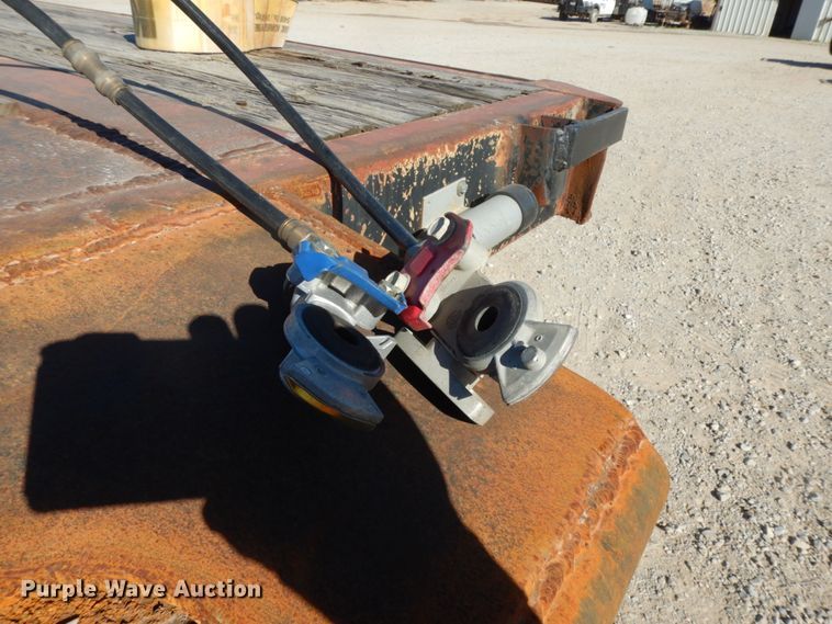 image for item DJ8147 1986 Great Dane GPD-48 drop deck trailer