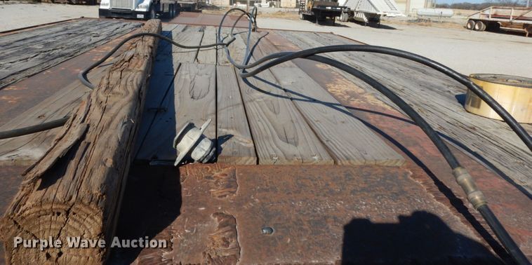 image for item DJ8147 1986 Great Dane GPD-48 drop deck trailer