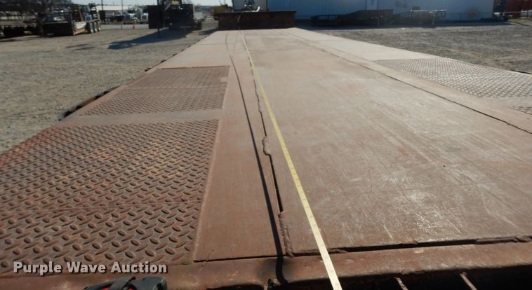 image for item DJ8147 1986 Great Dane GPD-48 drop deck trailer