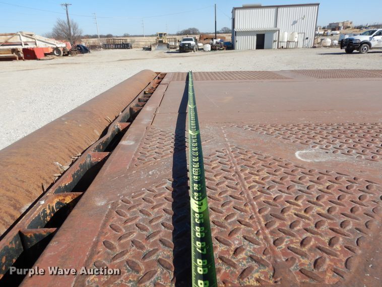 image for item DJ8147 1986 Great Dane GPD-48 drop deck trailer