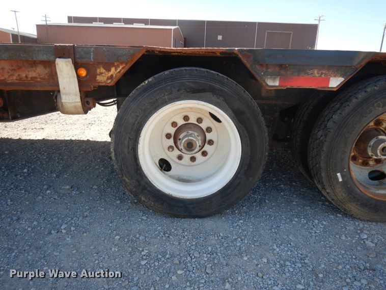 image for item DJ8147 1986 Great Dane GPD-48 drop deck trailer