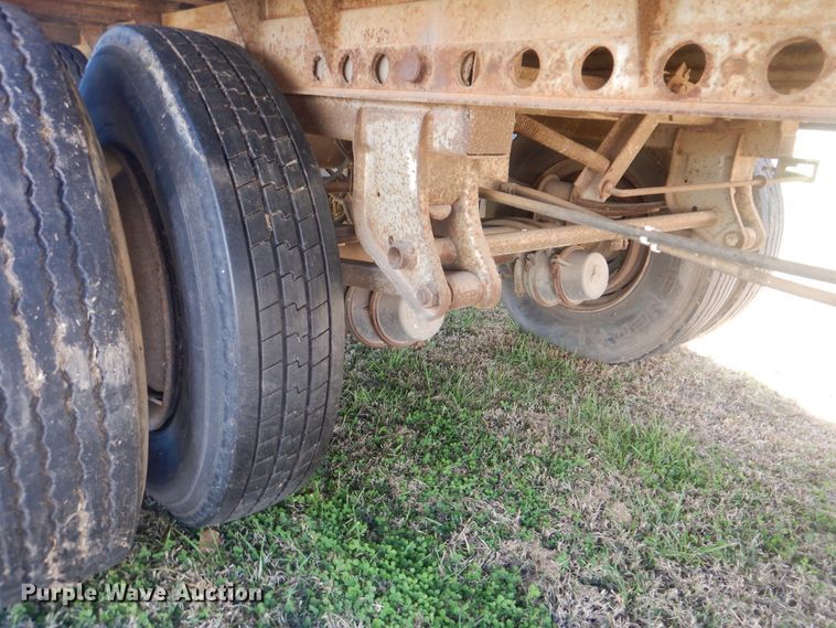 image for item DJ8553 1986 American Trailers Inc FPX-F2-48 dry van trailer