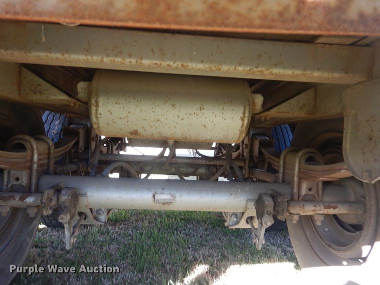 image for item DJ8553 1986 American Trailers Inc FPX-F2-48 dry van trailer