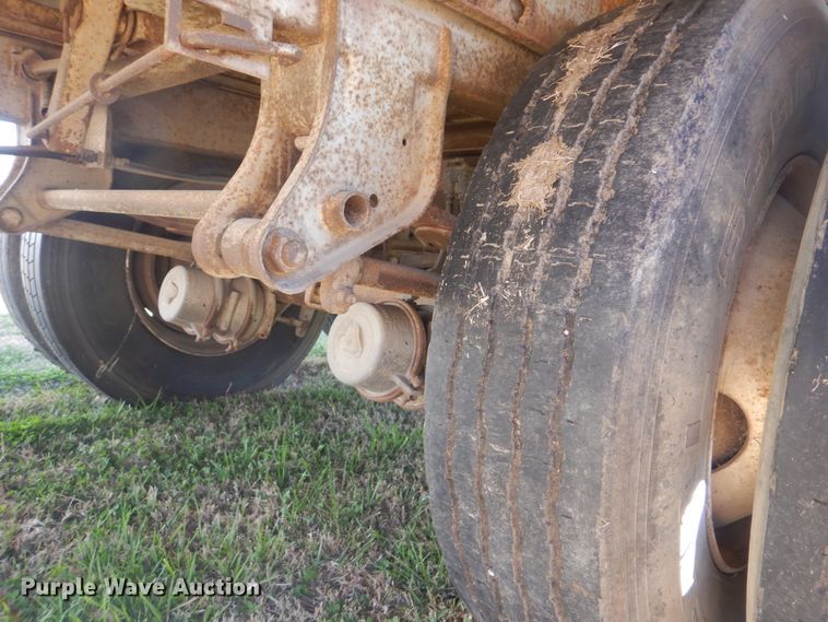 image for item DJ8553 1986 American Trailers Inc FPX-F2-48 dry van trailer