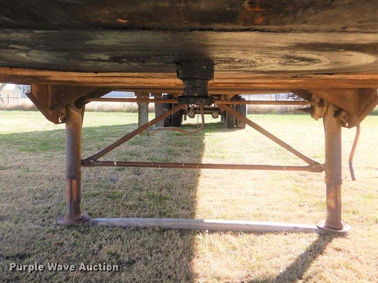 image for item DJ8553 1986 American Trailers Inc FPX-F2-48 dry van trailer