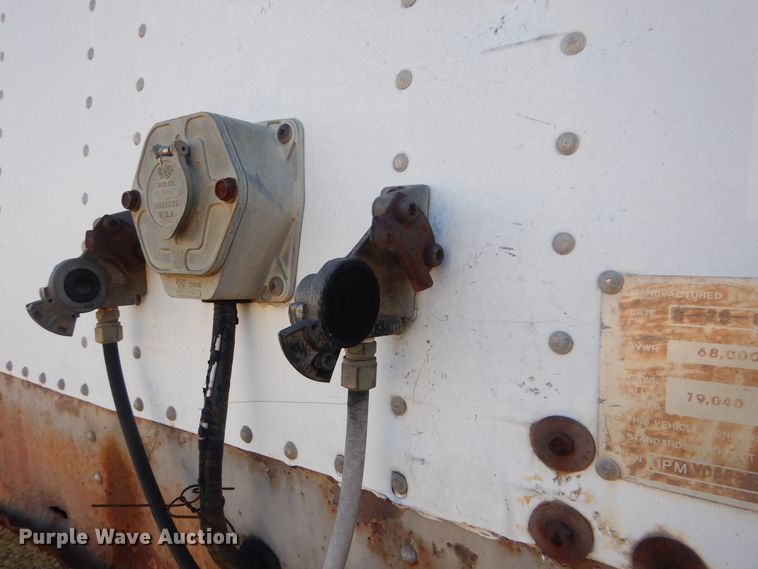 image for item DJ8553 1986 American Trailers Inc FPX-F2-48 dry van trailer