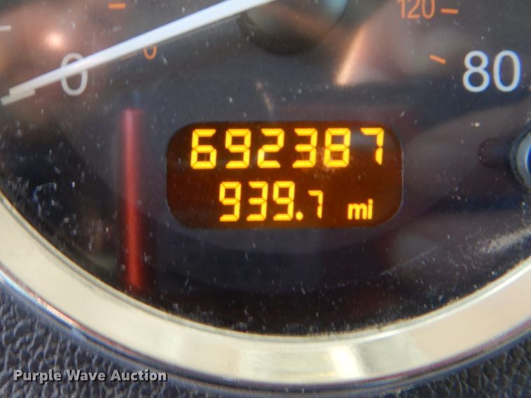 image for item DJ8572 2012 Peterbilt 389  semi truck