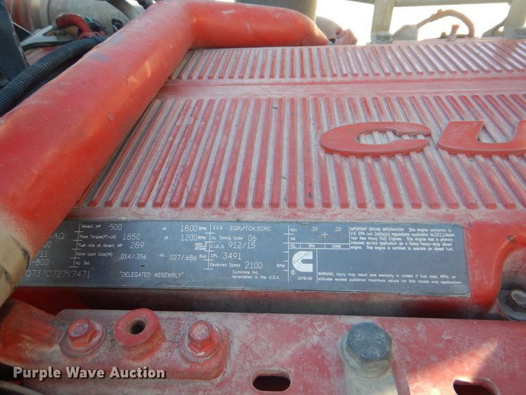 image for item DJ8572 2012 Peterbilt 389  semi truck