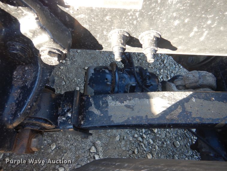 image for item DJ8572 2012 Peterbilt 389  semi truck