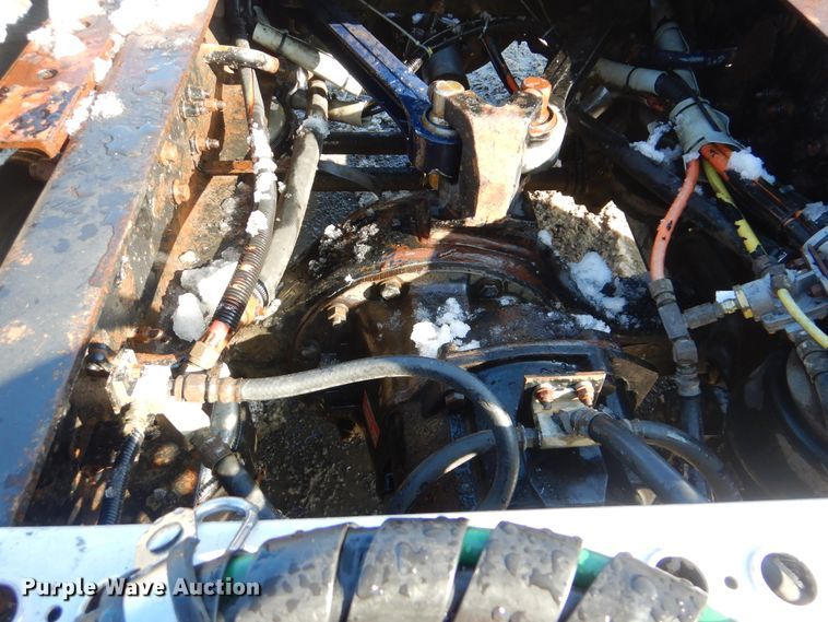 image for item DJ8576 2001 Kenworth T800  semi truck